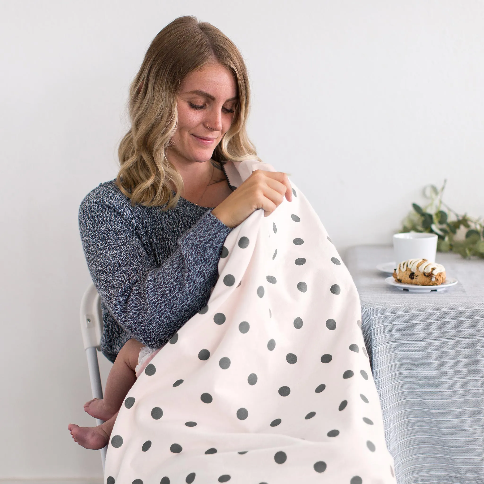 SwaddleDuo - Dots and Cupcakes, Soft Pink
